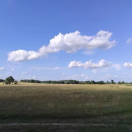 Daire Storchennest - Am Storchenradweg *