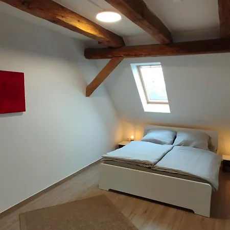 公寓 Storchennest - Am Storchenradweg